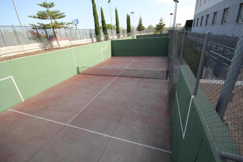 Lovely Apartment Sevilla Azahar Parking Bormujos Bagian luar foto